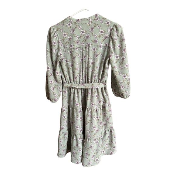 Monteau Los Angeles Green Floral Tiered Dress with belt & round neck size small - Picture 11 of 12
